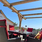 Im Chaletstil Schlossblick 51 Qm Wellness Fitness Sauna Bergroedelhof *