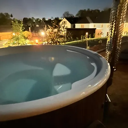Im Chaletstil Schlossblick 51 Qm Wellness Fitness Sauna Bergroedelhof Feilitzsch