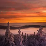 Im Chaletstil Schlossblick 51 Qm Wellness Fitness Sauna Bergroedelhof 公寓