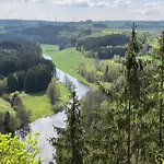 아파트 Im Chaletstil Schlossblick 51 Qm Wellness Fitness Sauna Bergroedelhof