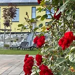 Im Chaletstil Schlossblick 51 Qm Wellness Fitness Sauna Bergroedelhof * Feilitzsch