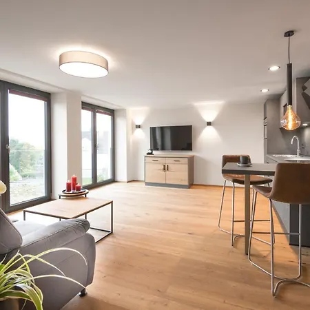 Apartment Chalet-ferienwohnung Schlossblick, 51 Qm, Wellness/fitness/sauna - Bergroedelhof