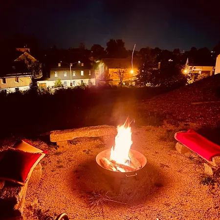 Im Chaletstil Schlossblick 51 Qm Wellness Fitness Sauna Bergroedelhof Daire *