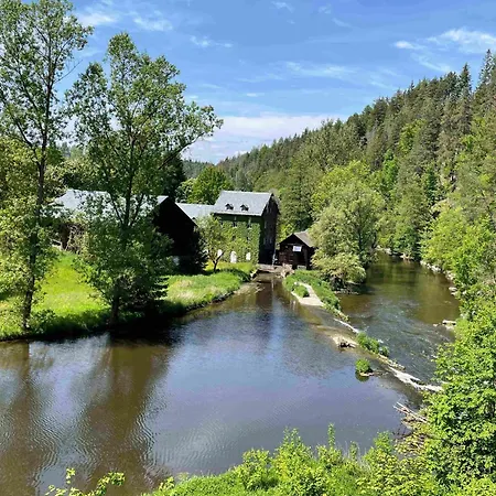 Chalet-ferienwohnung Schlossblick, 51 Qm, Wellness/fitness/sauna - Bergroedelhof *