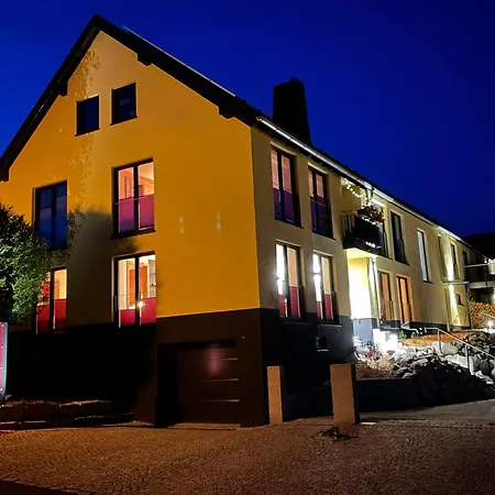 Chalet-ferienwohnung Schlossblick, 51 Qm, Wellness/fitness/sauna - Bergroedelhof Apartment Feilitzsch